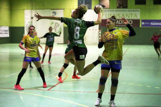 El Rocasa se impone a Adesal Córdoba tirando de veteranía/TA.